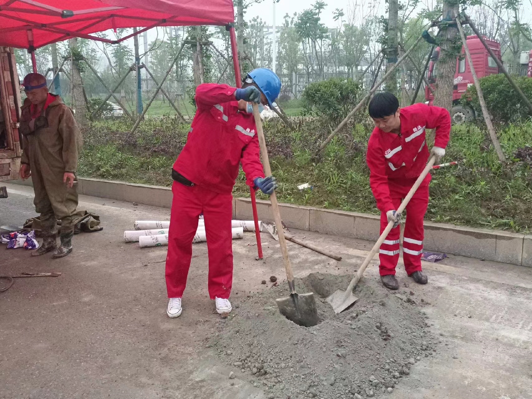 南充管道疏通哪家好】及时进行市政管道清淤